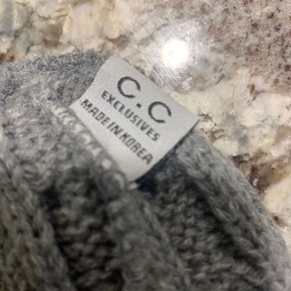 CC Beanie - Picture 6 of 9